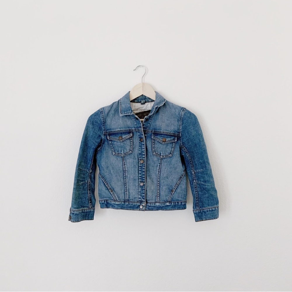 FREE PEOPLE! DENIM JEAN CROPPED QUARTER SLEEVE JACKET!